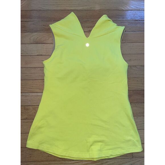 Lululemon Athletica, Workout Tank Top, Built in Bra, Yellow, Women's medium - Picture 3 of 4